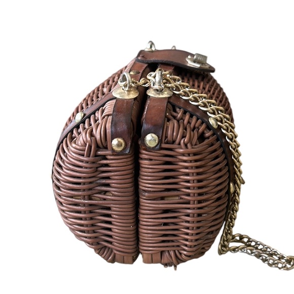 Vintage Brown Wicker Leather Silver Double Chain Strap Barrel Shaped Bag Clutch - Picture 8 of 13